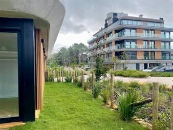https://web5.gallito.com.uy/apartamento-2-dorm-con-jardin-y-parrillero-frente-al-mar-inmuebles-27155359