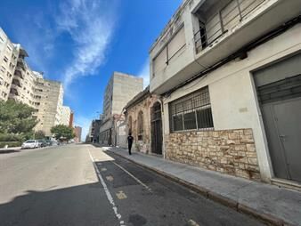 https://web5.gallito.com.uy/diri-reconquista-y-zabala-para-empresa-60m2-inmuebles-23962167