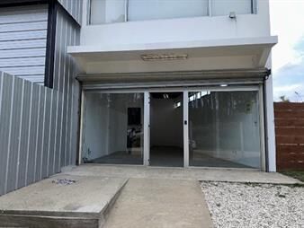 https://www.gallito.com.uy/venta-local-comercial-y-galpon-altos-de-la-laguna-inmuebles-26950858