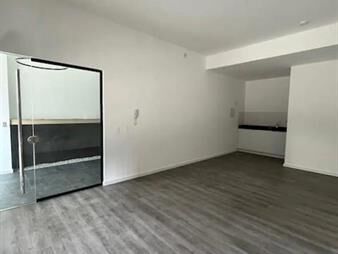 https://web5.gallito.com.uy/con-renta-oficina-con-2-cocheras-inmuebles-20974656