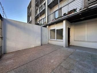 https://www.gallito.com.uy/apartamento-planta-baja-2-dormitorios-patio-garage-inmuebles-26874093