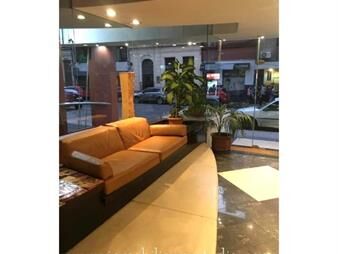 https://www.gallito.com.uy/hermoso-apto-a-mts-de-3-cruces-con-bajos-gcom-inmuebles-27266163