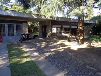 https://www.gallito.com.uy/venta-casa-3-dorm-2-bañ-gje-parrillero-grg-propiedades-inmuebles-27284577