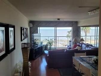 https://web5.gallito.com.uy/apatamento-en-alquiler-pocitos-3-dormitorios-inmuebles-27300342