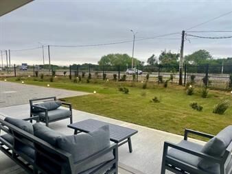 https://web5.gallito.com.uy/alquiler-de-apto-a-estrenar-con-vista-al-mar-sobre-rambla-inmuebles-27324475