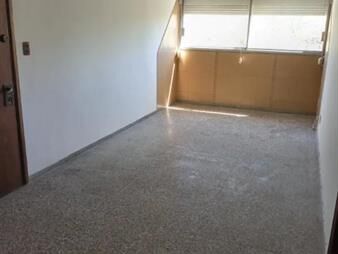 https://web5.gallito.com.uy/alquiler-imperdile-apto-3-dormitorios-aguada-inmuebles-27343475