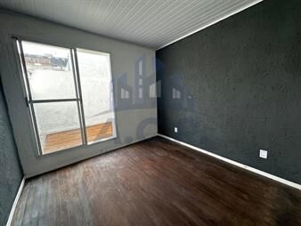 https://www.gallito.com.uy/vacio-y-reciclado-con-patio-exclusivo-a-mts-de-tres-cruces-inmuebles-27373300