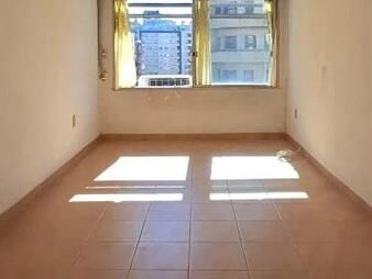 https://web5.gallito.com.uy/venta-monoambiente-impecable-en-tres-cruces-inmuebles-27382640