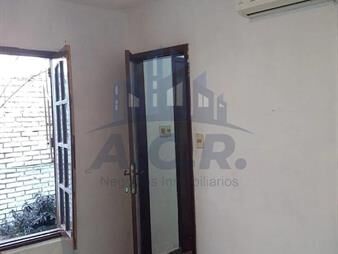 https://web5.gallito.com.uy/excelente-inversion-tipo-casita-con-patio-y-azotea-inmuebles-27388293