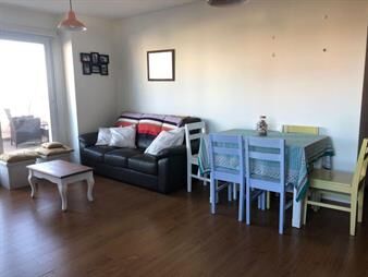 https://web5.gallito.com.uy/fabuloso-apartamento-en-pocitos-nuevo-con-amplias-terrazas-inmuebles-27411347