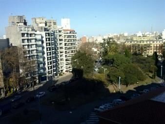 https://web5.gallito.com.uy/sobre-pza-varela-soleado-con-espectacular-vista-despejada-inmuebles-27416501