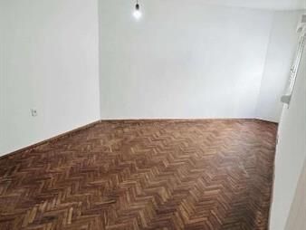 https://www.gallito.com.uy/apartamento-en-venta-1-dormitorio-en-jacinto-vera-inmuebles-27434645