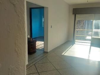 https://web5.gallito.com.uy/apartamento-con-doble-balcon-y-excelente-ubicacion-inmuebles-27453209