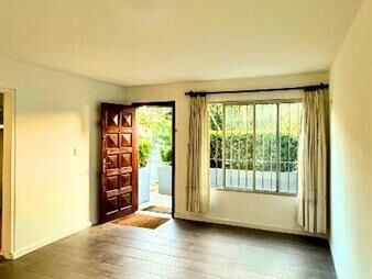 https://www.gallito.com.uy/casa-en-ph-con-entrada-independiente-inmuebles-27474118