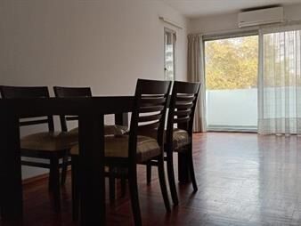 https://web5.gallito.com.uy/alquiler-en-sarmiento-y-vazquez-y-vega-con-amplio-garage-inmuebles-25455645