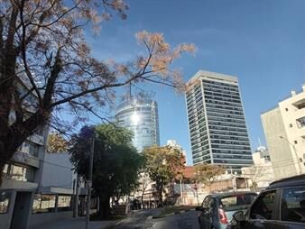 https://web5.gallito.com.uy/se-alquila-apto-nuevo-1-dorm-a-mts-wtc-3-cuadras-de-la-playa-inmuebles-27530829