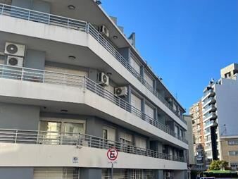 https://www.gallito.com.uy/punta-carretas-con-garaje-inmuebles-27453424