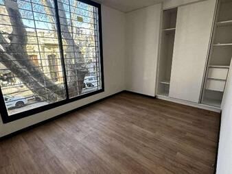 https://web5.gallito.com.uy/nuevo-parrillero-al-frente-excelente-zona-renta-o-vivienda-inmuebles-27544383