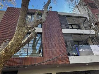 https://web5.gallito.com.uy/nuevo-excelente-ubicacion-ideal-renta-o-vivienda-consttradic-inmuebles-27548222
