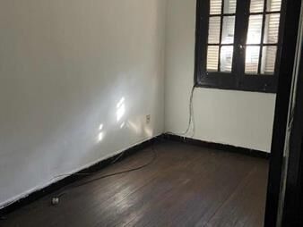 https://web5.gallito.com.uy/alquiler-amplio-apt-de-3-dormitorios-en-el-centro-inmuebles-27548239