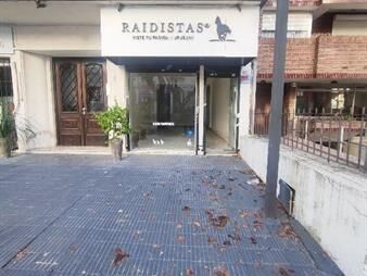 https://www.gallito.com.uy/local-sobre-21-de-setiembre-inmuebles-27549011