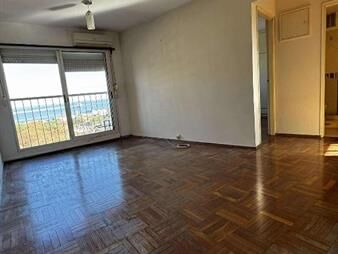 https://www.gallito.com.uy/impecable-piso-alto-sobre-avenida-gc-bajos-oportunidad-inmuebles-27540004
