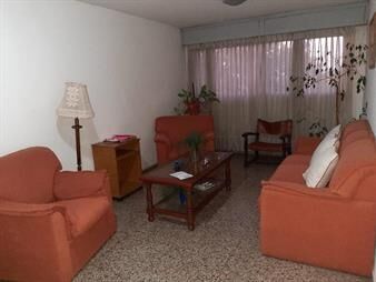 https://www.gallito.com.uy/alquiler-apartamento-3-dormitorios-en-aguada-inmuebles-27569348