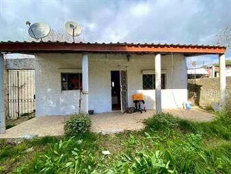 https://www.gallito.com.uy/alquiler-casita-de-2-dormitorios-en-punta-rieles-inmuebles-27572774