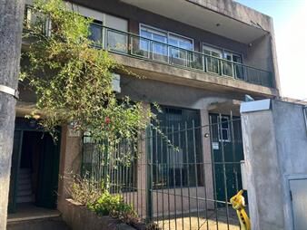 https://www.gallito.com.uy/venta-casa-2-dormitorios-la-blanqueada-mercado-modelo-inmuebles-27573497