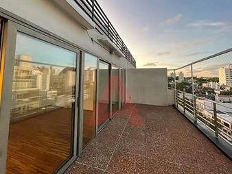 https://www.gallito.com.uy/punta-carretas-alquiler-penthouse-de-2-dormitorios-y-garaje-inmuebles-27581934