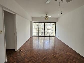 https://www.gallito.com.uy/alquiler-de-apartamento-en-chucarro-y-pereira-inmuebles-27582062