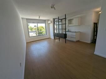 https://www.gallito.com.uy/excelente-punto-dos-dormitorios-con-garaje-inmuebles-27599392