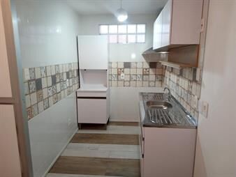 https://www.gallito.com.uy/remodelado-a-nuevo-zona-servicios-locomocion-facultad-etc-inmuebles-27602720