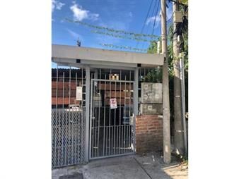 https://web5.gallito.com.uy/apto-en-alquiler-tipo-casa-2-dor-calle-taboba-malvin-norte-inmuebles-27632382