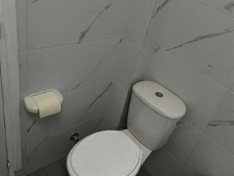 https://web5.gallito.com.uy/av-gral-flores-y-andres-lamas-inmuebles-27642129