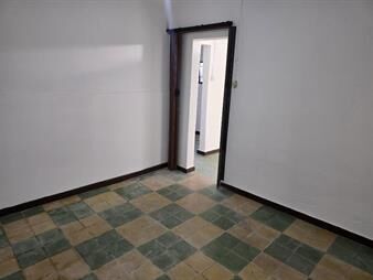 https://www.gallito.com.uy/alquiler-casa-tipo-apto-de-un-dormitorio-villa-española-inmuebles-27658087