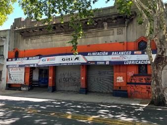 https://www.gallito.com.uy/se-vende-local-comercialdepositoparking-inmuebles-27662287