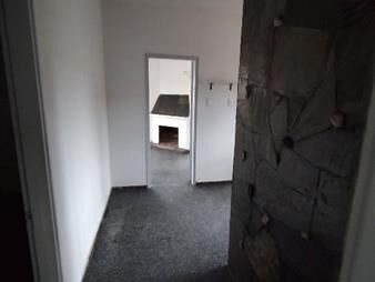 https://web5.gallito.com.uy/dueño-trato-directo-casa-con-buena-ubicacion-y-gran-terren-inmuebles-27662821