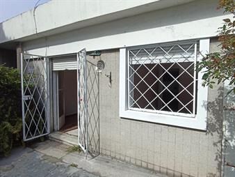 https://web5.gallito.com.uy/parque-batlle-dueño-vende-planta-baja-al-frente-con-jardin-inmuebles-27666596