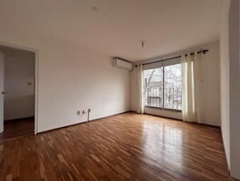 https://www.gallito.com.uy/alquiler-en-la-blanqueada-1-dormitorio-al-frente-inmuebles-27670213
