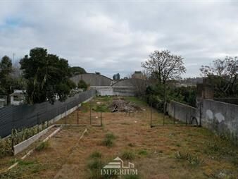https://web5.gallito.com.uy/terreno-de-1110m2-ideal-desarrolladores-e-inversoresmalvin-inmuebles-27671145