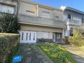 https://web5.gallito.com.uy/venta-casa-con-garage-en-brazo-oriental-inmuebles-27662865