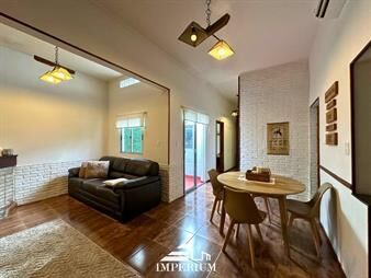 https://www.gallito.com.uy/casa-ph-3-dormitorios-garaje-patio-interior-y-barbacoa-inmuebles-27691450