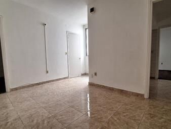 https://www.gallito.com.uy/apartamento-en-alquiler-dos-dormitorios-centro-proximo-a-18-inmuebles-27691667