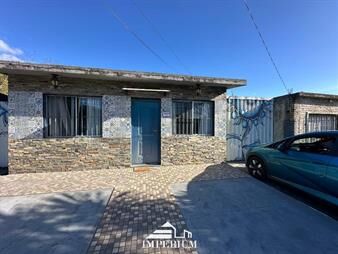 https://web5.gallito.com.uy/venta-casa-de-2-dormitorios-en-sayago-inmuebles-27691985