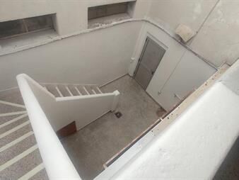 https://web5.gallito.com.uy/1ro-por-escalera-luminoso-1-dormitorio-patio-terraza-inmuebles-27717230