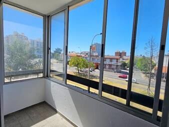 https://web5.gallito.com.uy/apartamento-un-dormitorio-piso-10-inmuebles-27726477