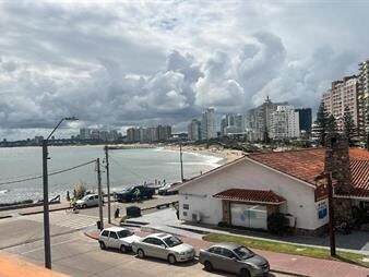 https://web5.gallito.com.uy/alquiler-invernal-en-punta-del-este-—-vista-al-mar-inmuebles-27726601