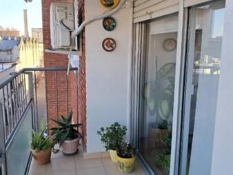 https://web5.gallito.com.uy/luminoso-apartamento-con-garaje-sobre-av-libertador-–-excel-inmuebles-27727122