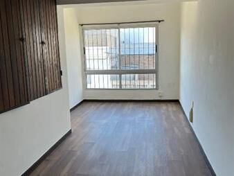 https://web5.gallito.com.uy/buen-monoambiente-en-parque-batlle-inmuebles-27727215